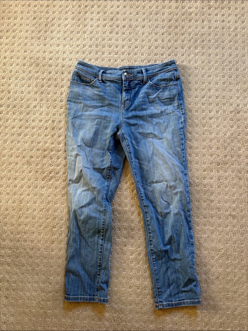 Chico’s Women's SO Slimming Girlfriend Crop Blue Denim Jeans